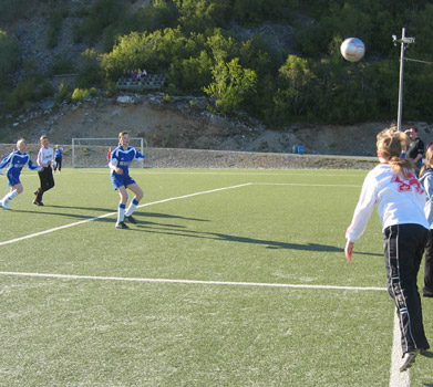 Christina tar innkast.